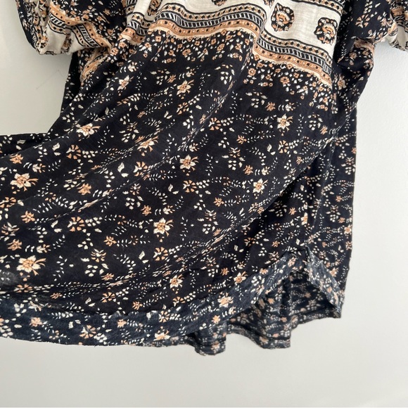 Free People Paisley Print Scoop Back T-Shirt Size Small - Picture 4 of 7